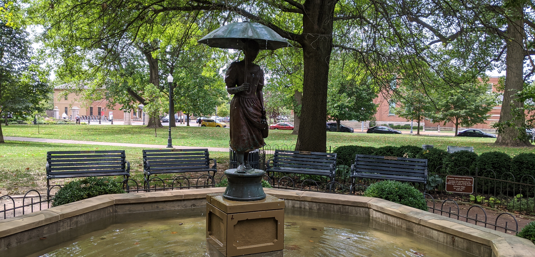 Laundry and Dry Cleaning PickUp & Delivery Service in Blacklick, Ohio